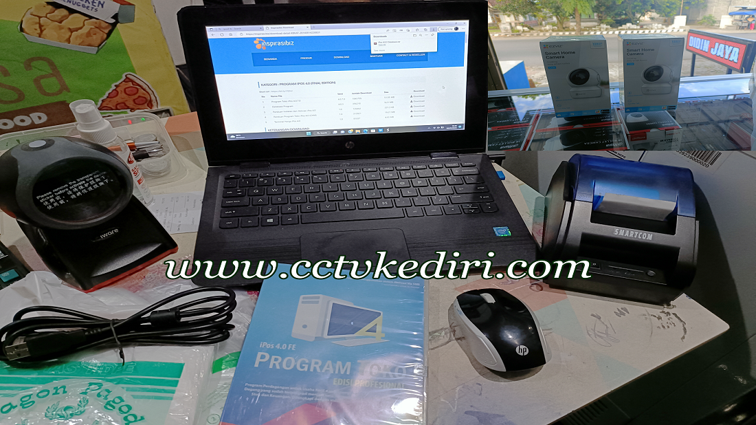 <p>Pemasangan CCTV ini akan sangat bermanfaat bagi anda untuk keseharian anda, aktivitas yang anda lakukan akan terekam oleh kamera dan rekaman akan tersimpan melalui memori SD yang tersedia. Kasir digital ini merupakan sebuah sistem elektronik yang dapat membantu mencatat seluruh transaksi jual beli dalam bentuk digital.</p>